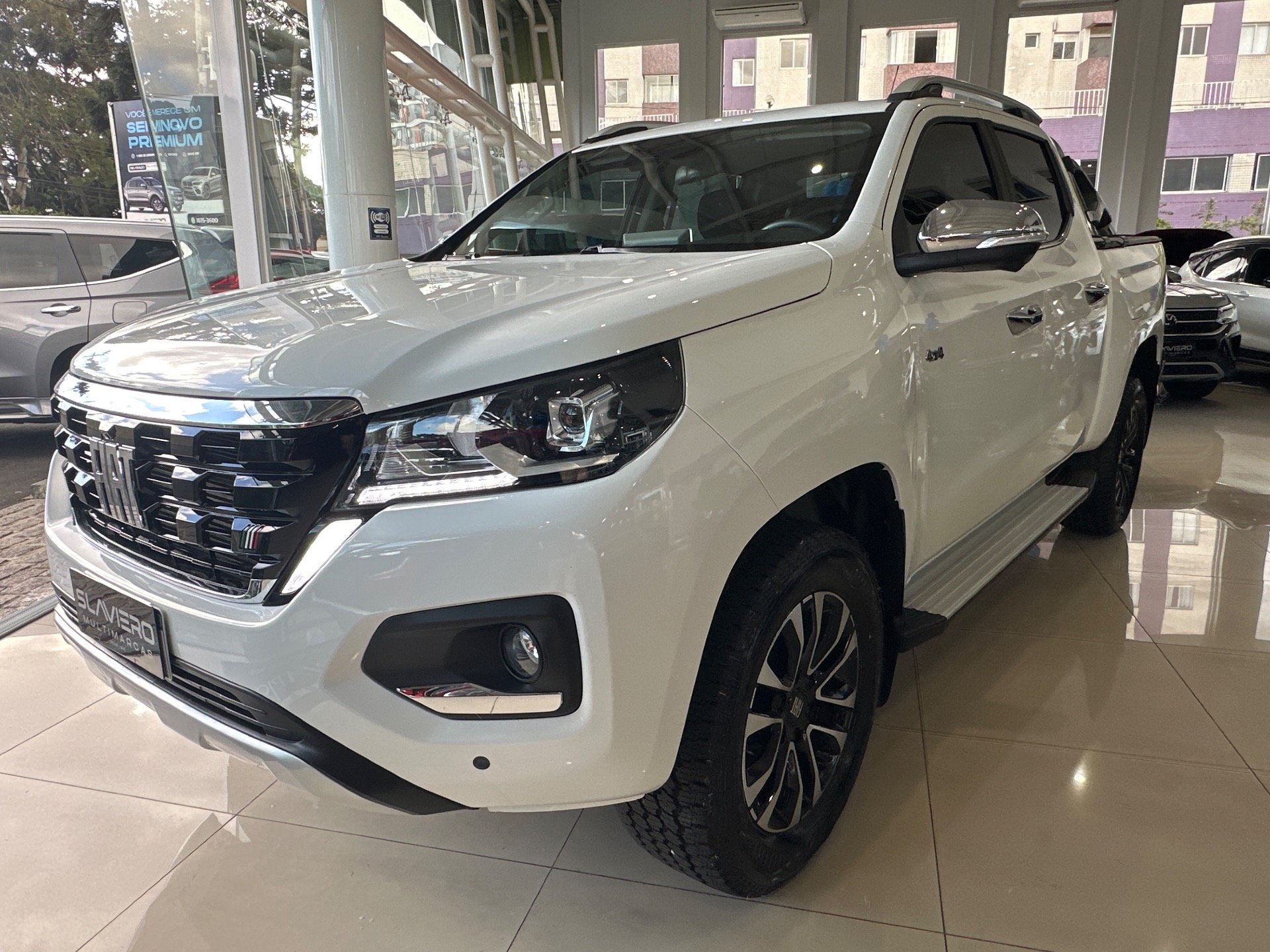 Fiat Titano Ranch 2.2 16V 4x4 TB Diesel Aut. na cor Branco em Curitiba / PR - 44276