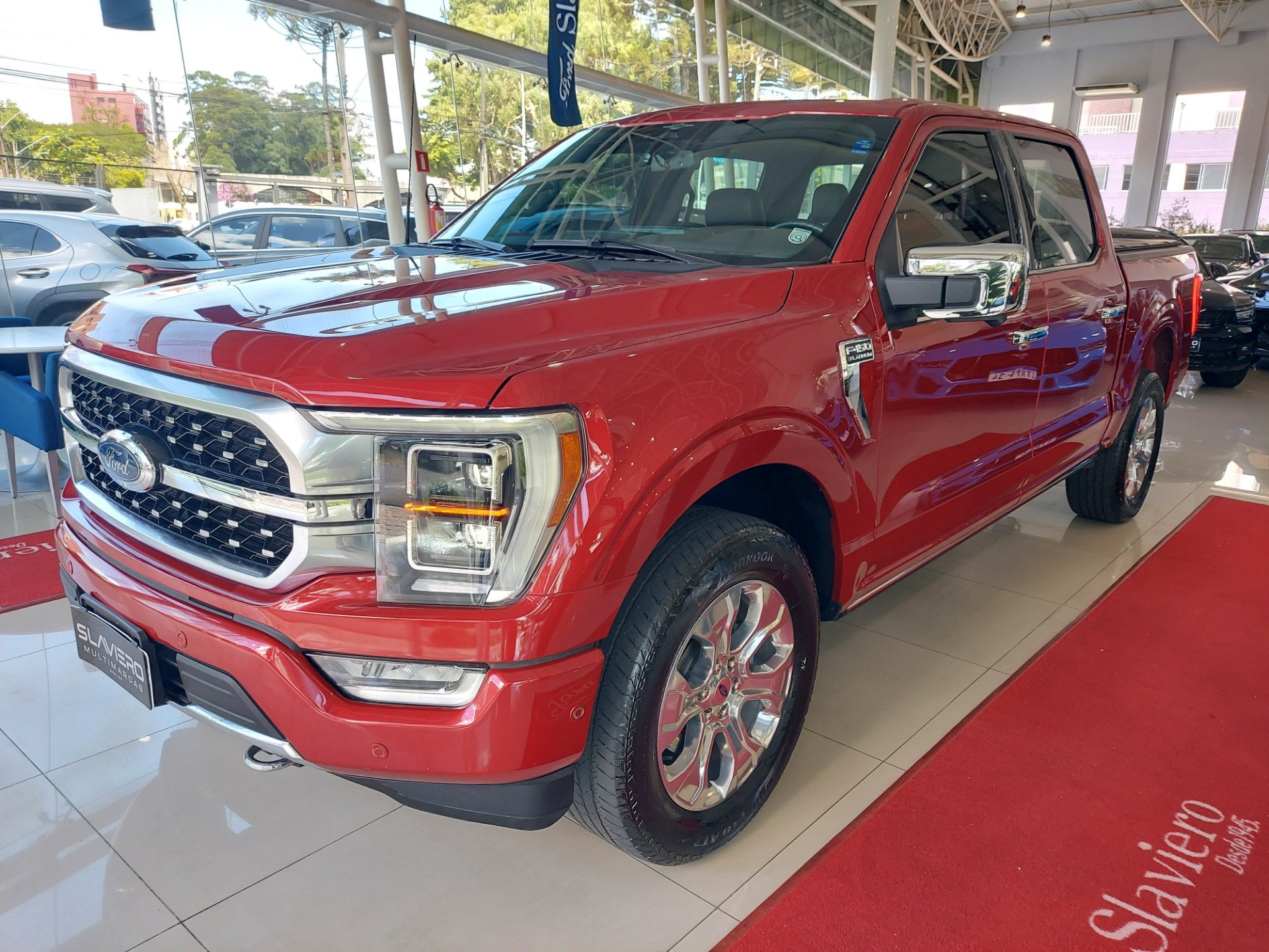 Ford F-150 Platinum 4x4 5.0 V8 na cor Vermelho em Curitiba / PR - 44294