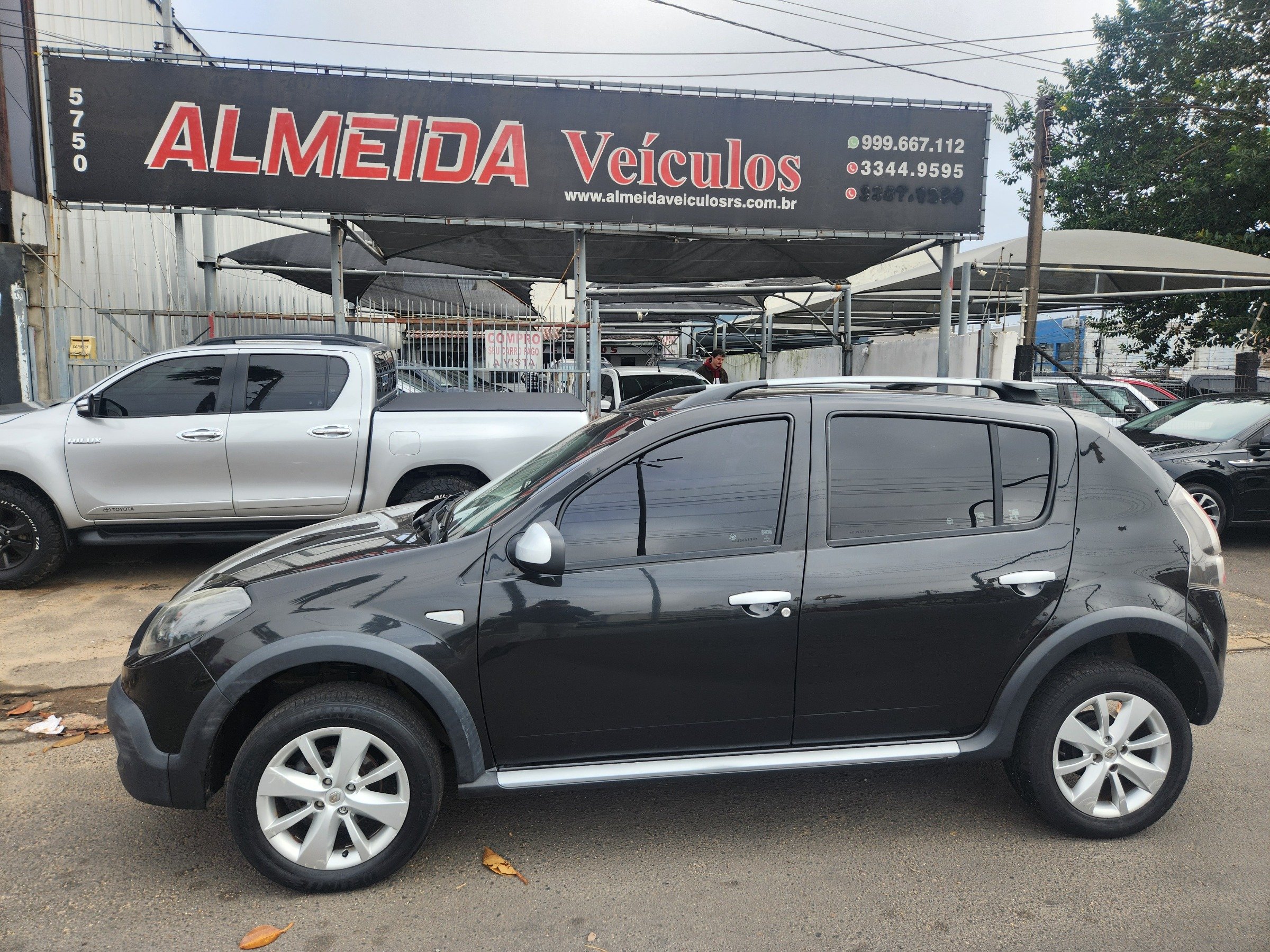 Renault SANDERO STEPWAY Hi-Power 1.6 8V 5p na cor Preto no Porto Alegre / RS - 44344