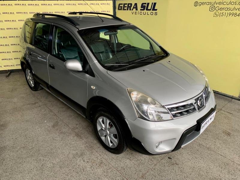 Nissan LIVINA X-GEAR SL/X-GEAR 1.8 Flex F. Aut. na cor Prata no Porto Alegre / RS - 44406