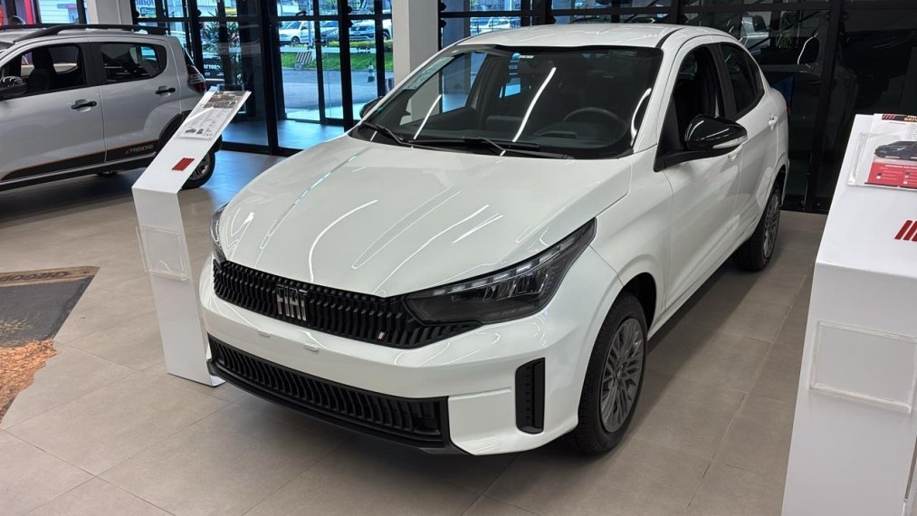 Fiat CRONOS DRIVE 1.3 8V Flex na cor Branco em Curitiba / PR - 44466