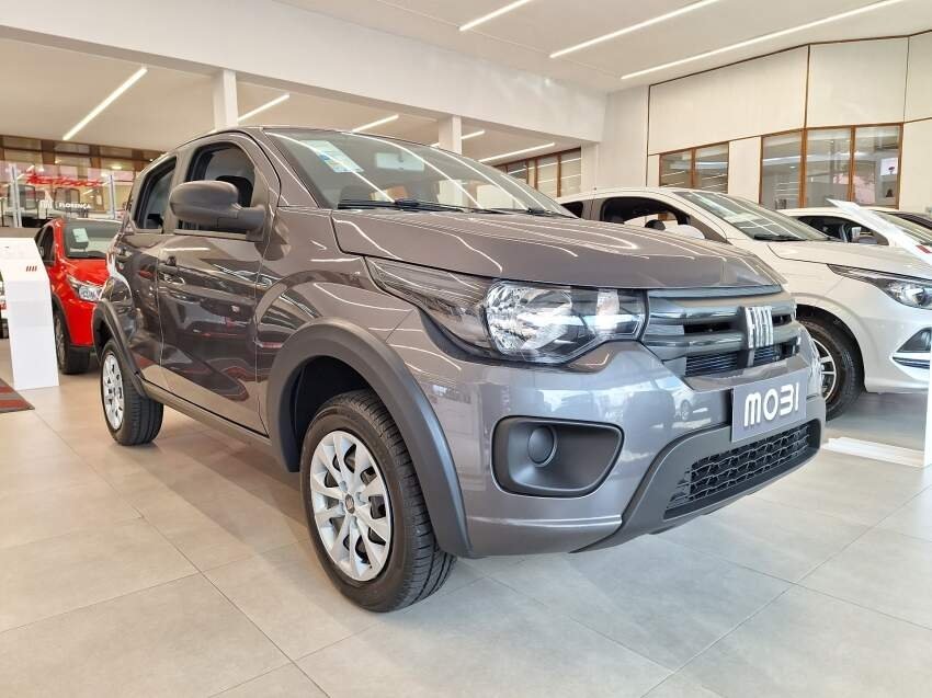 Fiat Mobi LIKE 1.0 Fire Flex 5p. na cor Cinza em Curitiba / PR - 44472
