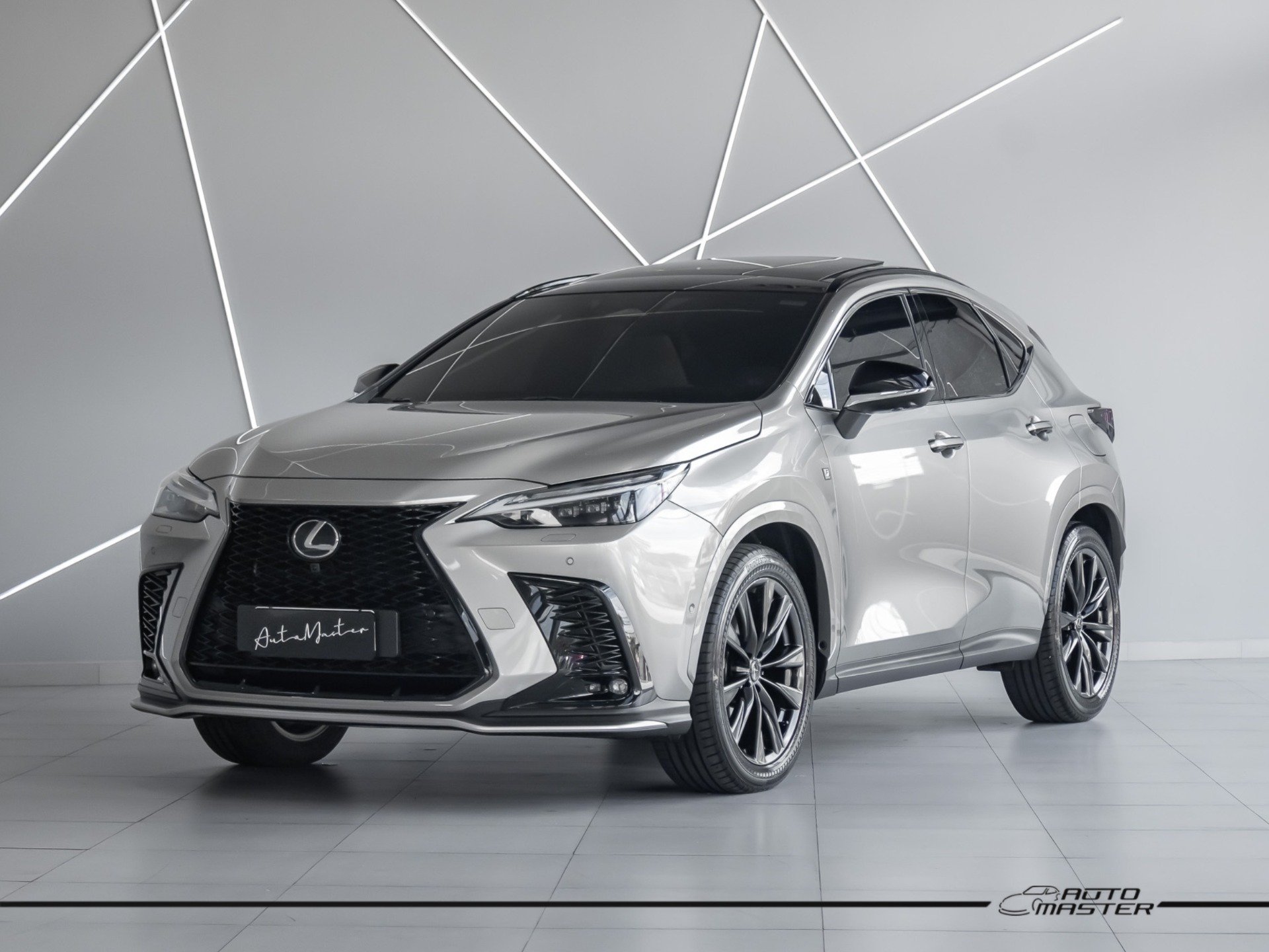 Lexus NX-350h F-Sport 2.5 16V Aut. (Híb.) na cor Cinza em Curitiba / PR - 44702