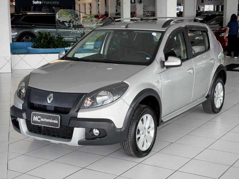 Renault SANDERO STEPWAY Hi-Power 1.6 8V 5p na cor Prata em Curitiba / PR - 45264