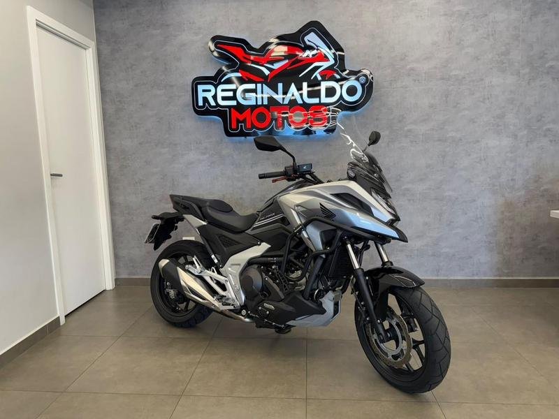 Honda NC 700 X/ 700X ABS  na cor Cinza em Araucária / PR - 45402