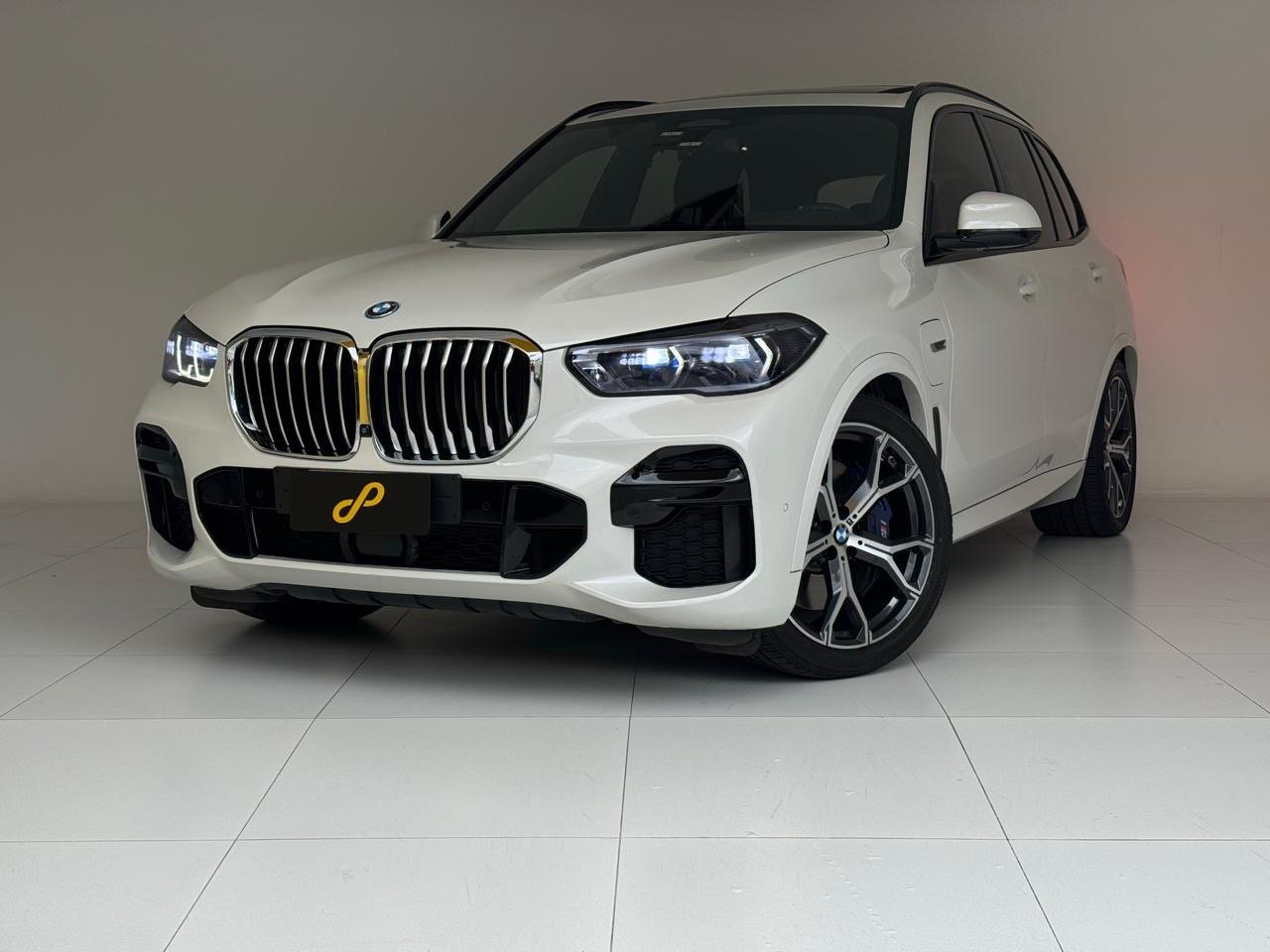 imagem de XDRIVE 45e 3.0 M.Sport Aut. (Híb.)