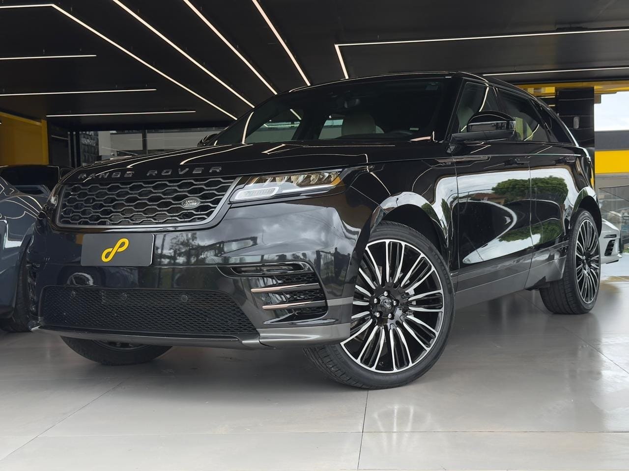 imagem de R-Dyn SE 2.0 4x4 300cv Aut.