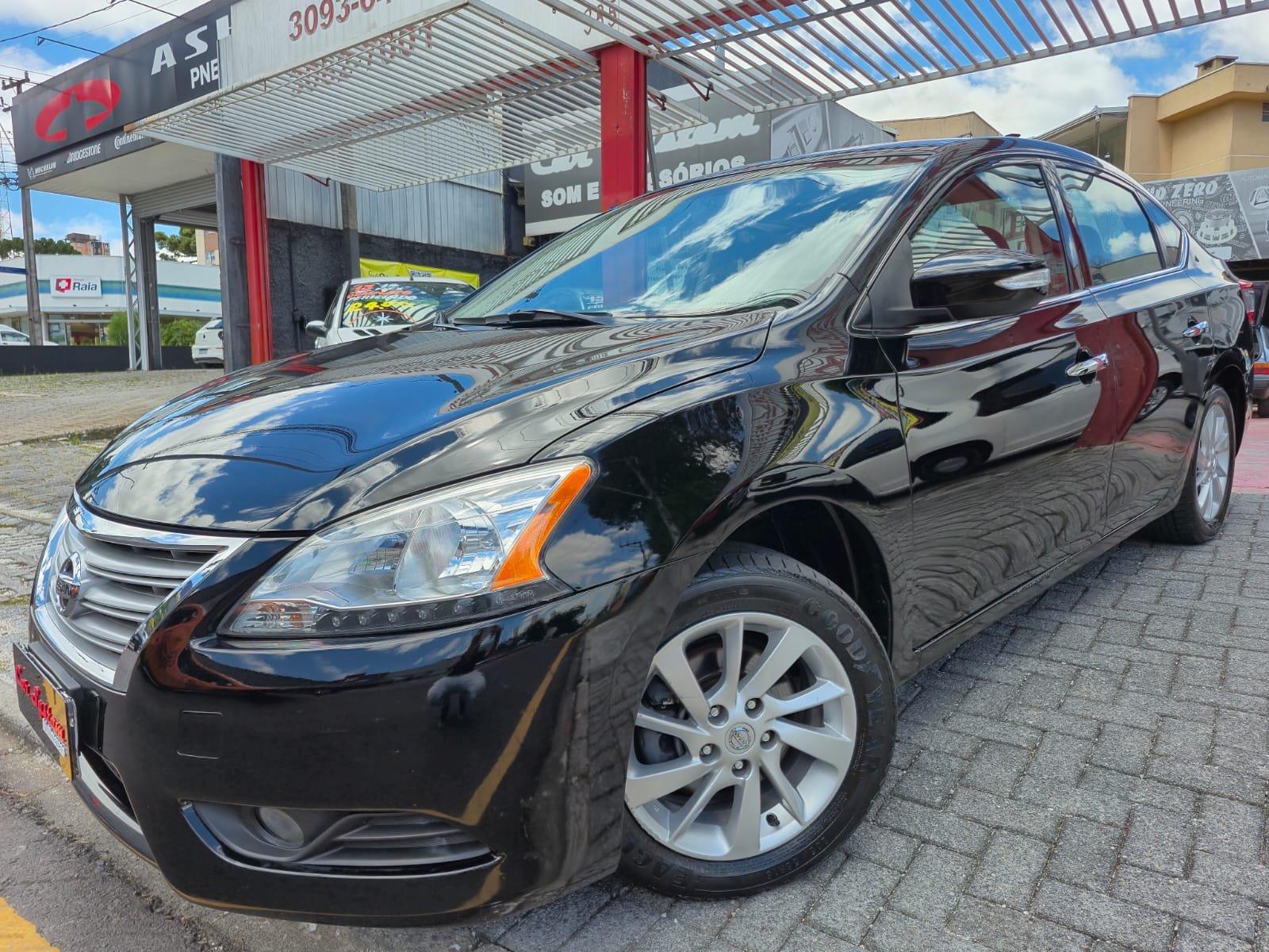 Nissan Sentra SV 2.0 FlexStart 16V Aut. na cor Preto em Curitiba / PR - 45533
