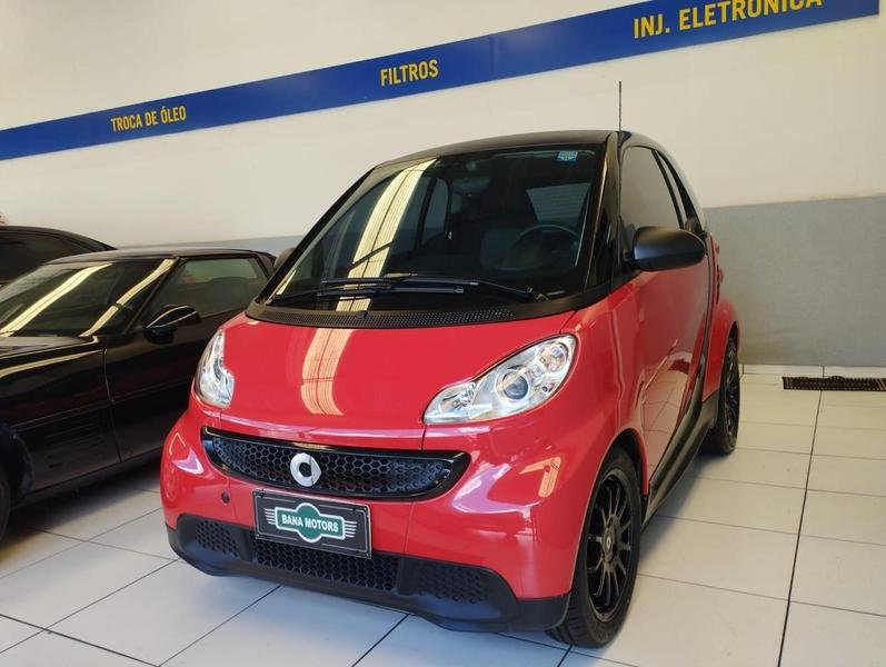 smart fortwo coupé/Brasil.Edition 1.0 mhd 71cv na cor Vermelho em Curitiba / PR - 45645