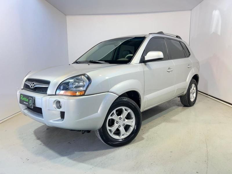 Hyundai Tucson 2.0 16V Aut. na cor Cinza em Curitiba / PR - 45684