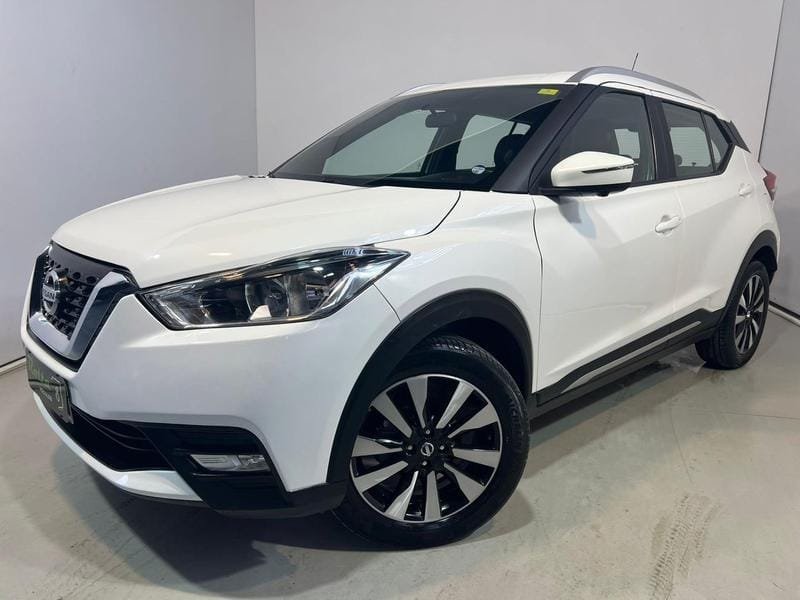 Nissan KICKS SL 1.6 16V FlexStar 5p Aut. na cor Branco em Curitiba / PR - 45696
