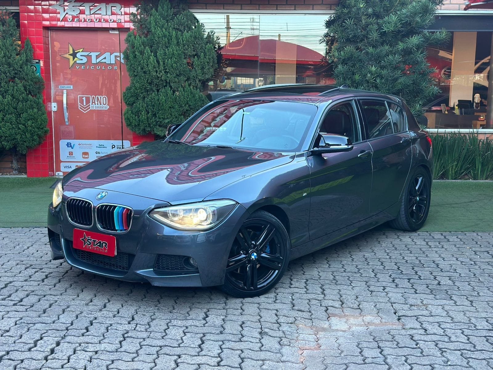 BMW 125i M Sport/Active Flex 2.0 TB Aut. 5p na cor Cinza no Canoas / RS - 45811