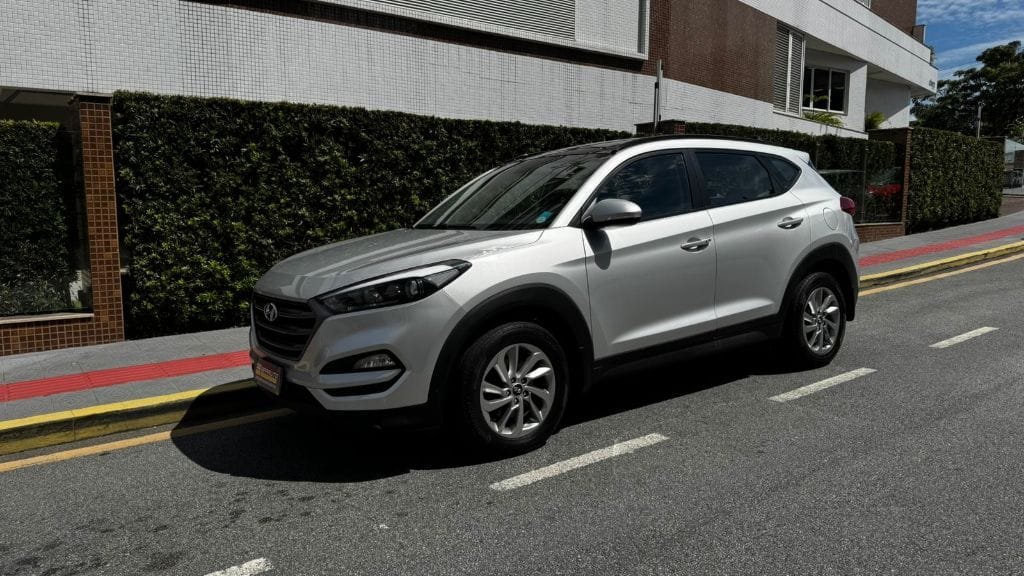 imagem de GLS 1.6 Turbo 16V Aut.