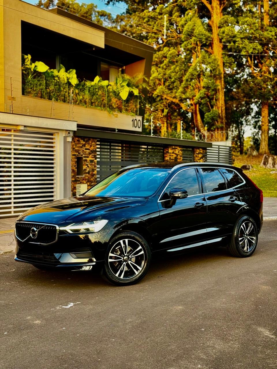 imagem de T-5 MOMENTUM 2.0 254cv AWD 5p