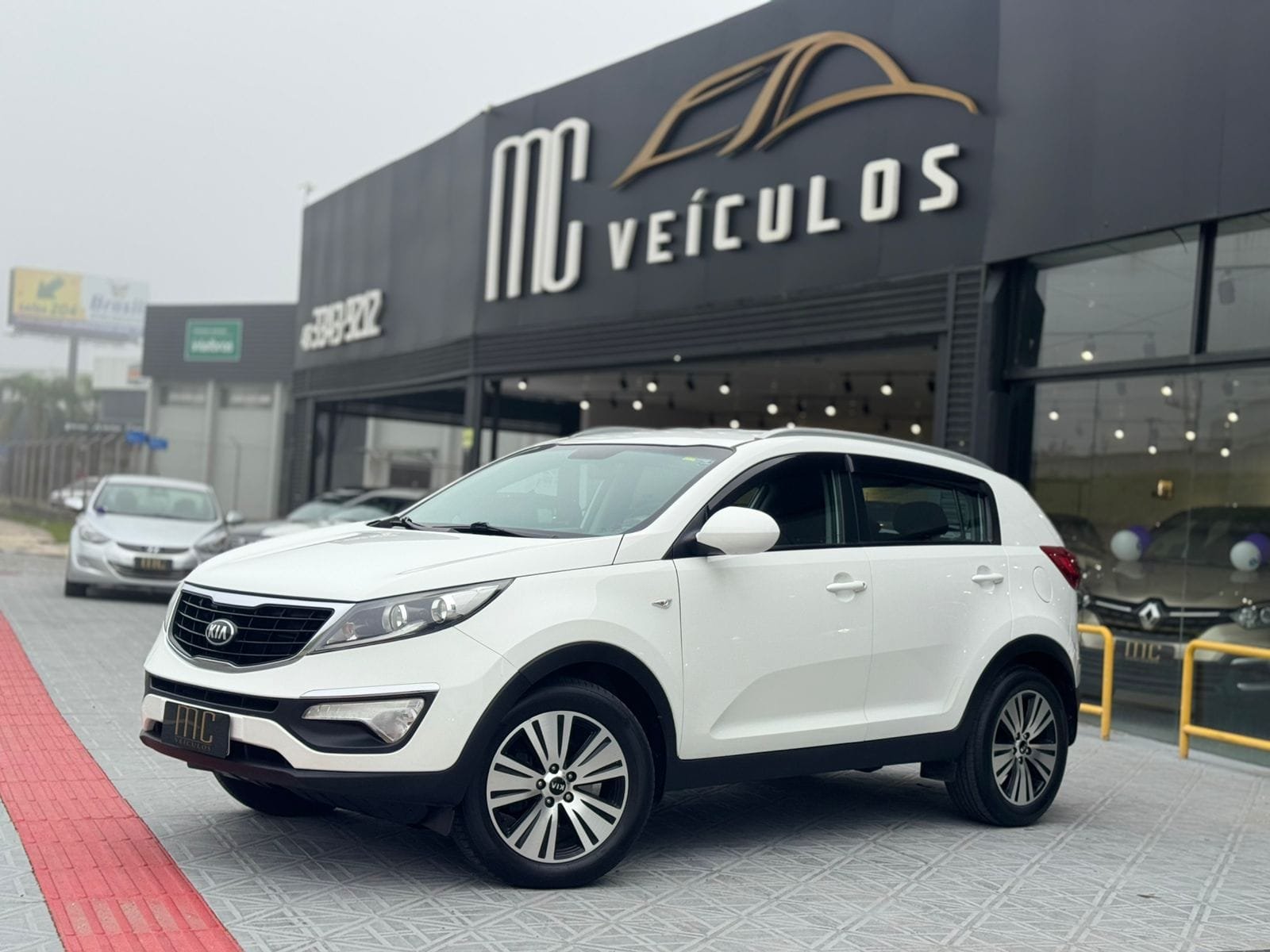 Kia Sportage LX 2.0 16V/ 2.0 16V Flex Aut. na cor Branco em São José / SC - 46744