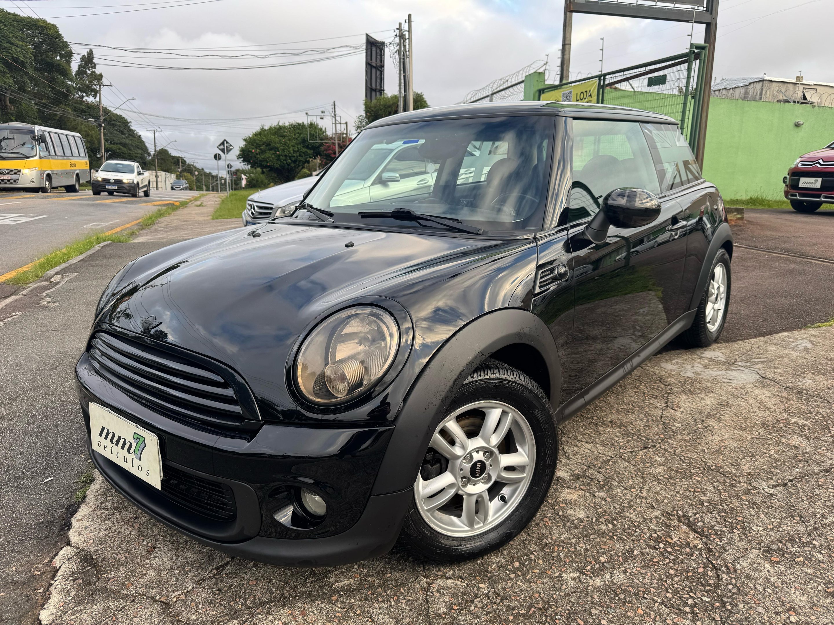 MINI ONE 1.6 Mec. na cor Preto em Curitiba / PR - 46902