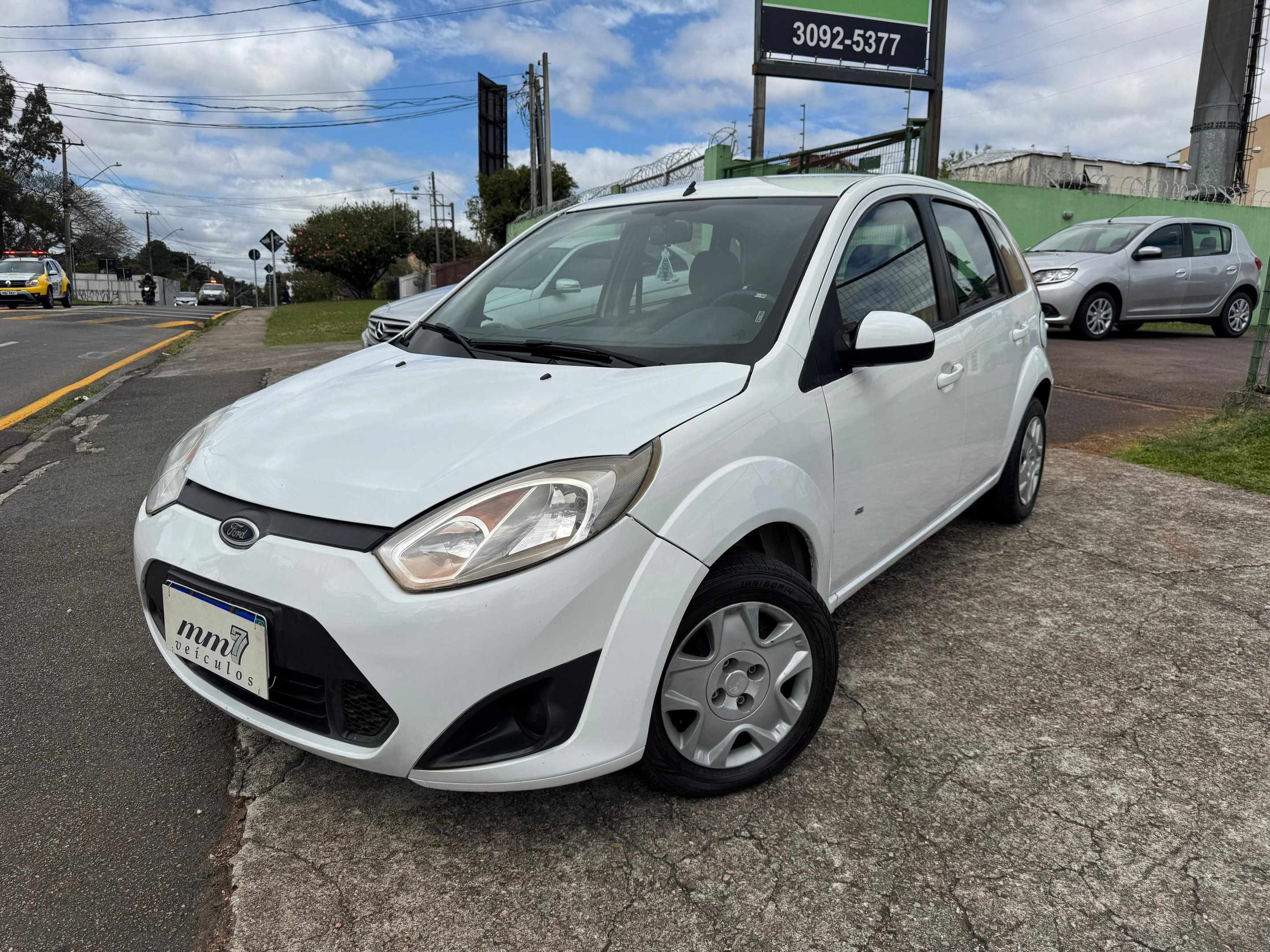 imagem de SE 1.0 8V Flex 5p