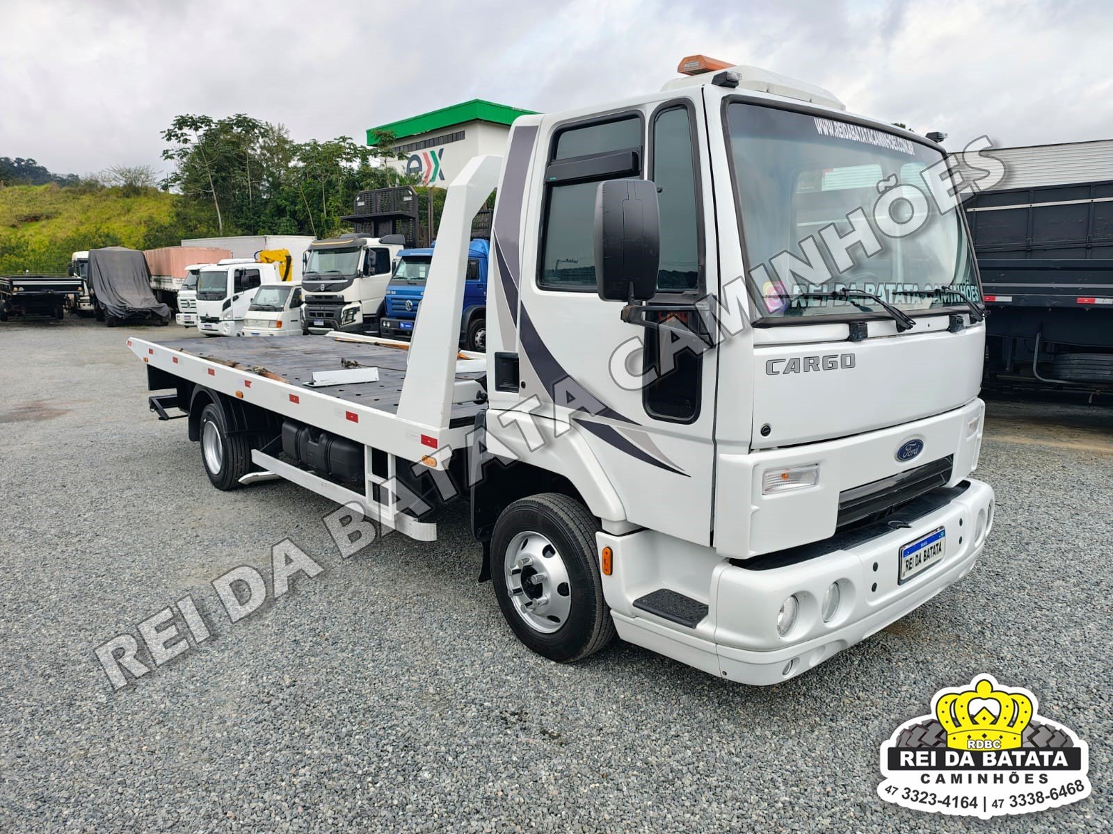 Ford CARGO 815/815 S/815 E Turbo 2p (diesel) na cor Branco em Blumenau / SC - 47330