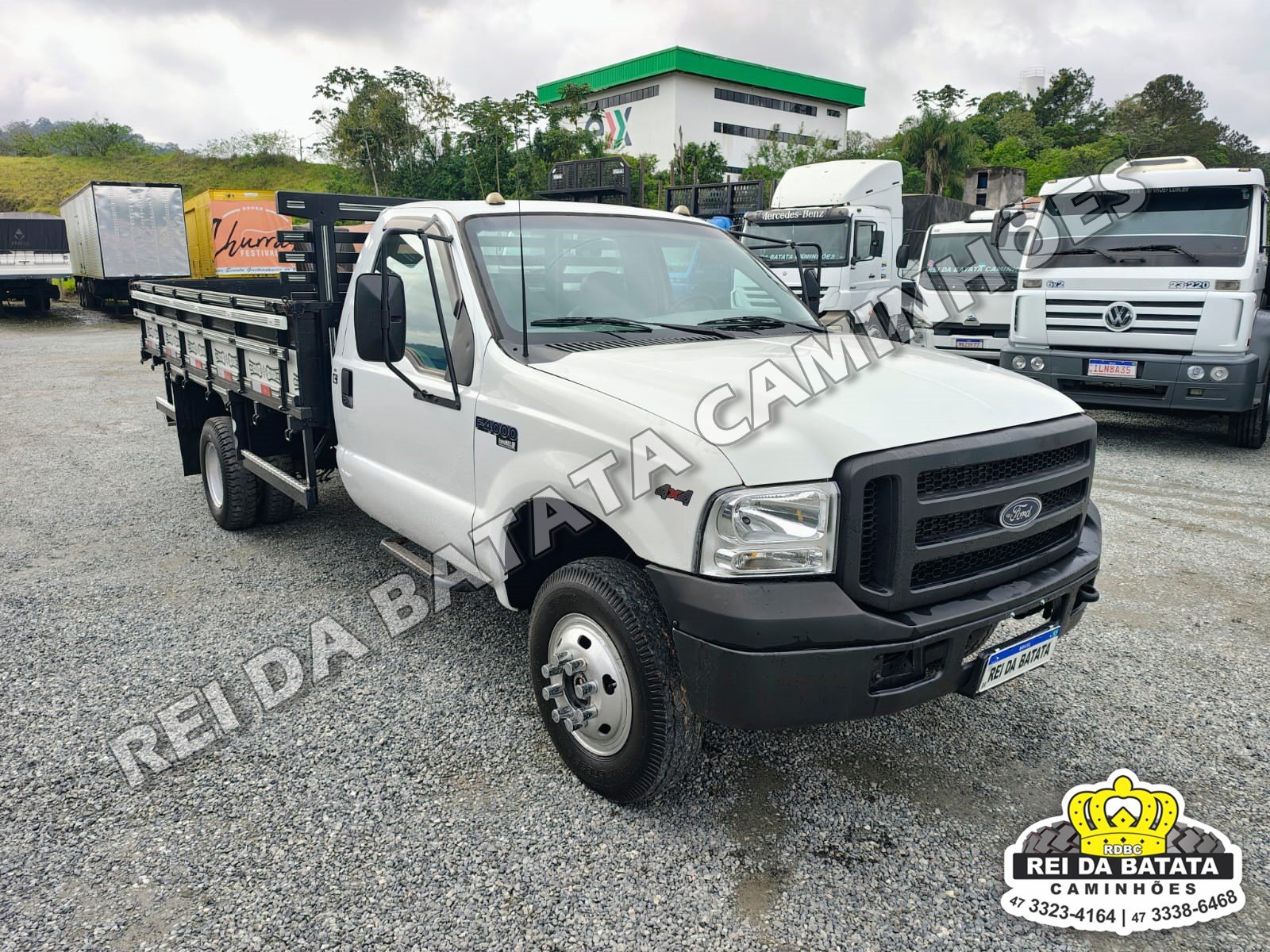 Ford F-4000 TURBO CUMMINS 4x4 2p (diesel) na cor Branco em Blumenau / SC - 47337