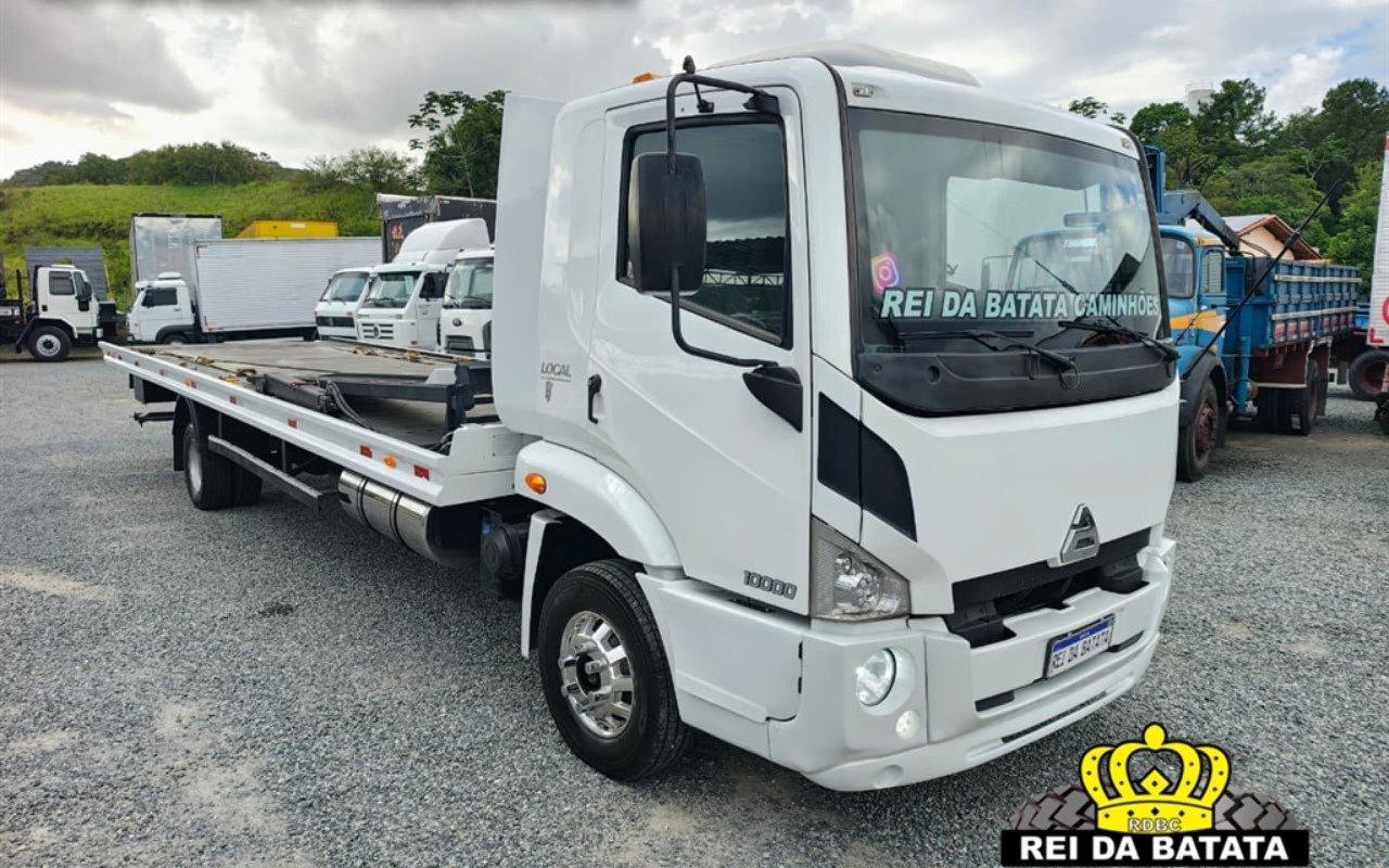 AGRALE 10000 / 10000 S 2p (diesel) (E5) na cor Branco em Blumenau / SC - 47349