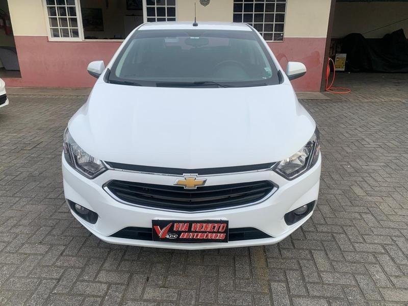 Chevrolet Onix HATCH LTZ 1.4 8V FlexPower 5p Mec. na cor Branco em Curitiba / PR - 47377
