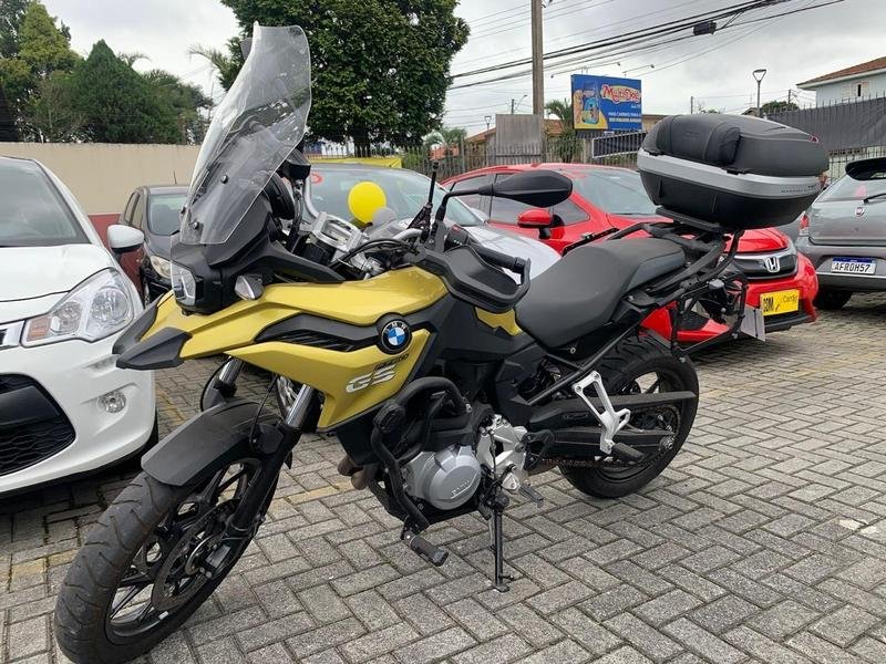 BMW F 750 GS Sport  na cor Amarelo em Curitiba / PR - 47392