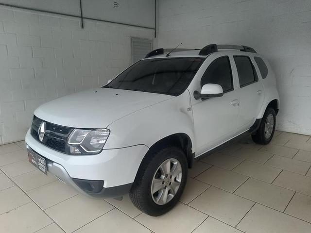 Renault Duster Oroch Dyna. 2.0 Flex 16V Aut. na cor Branco no Porto Alegre / RS - 47402