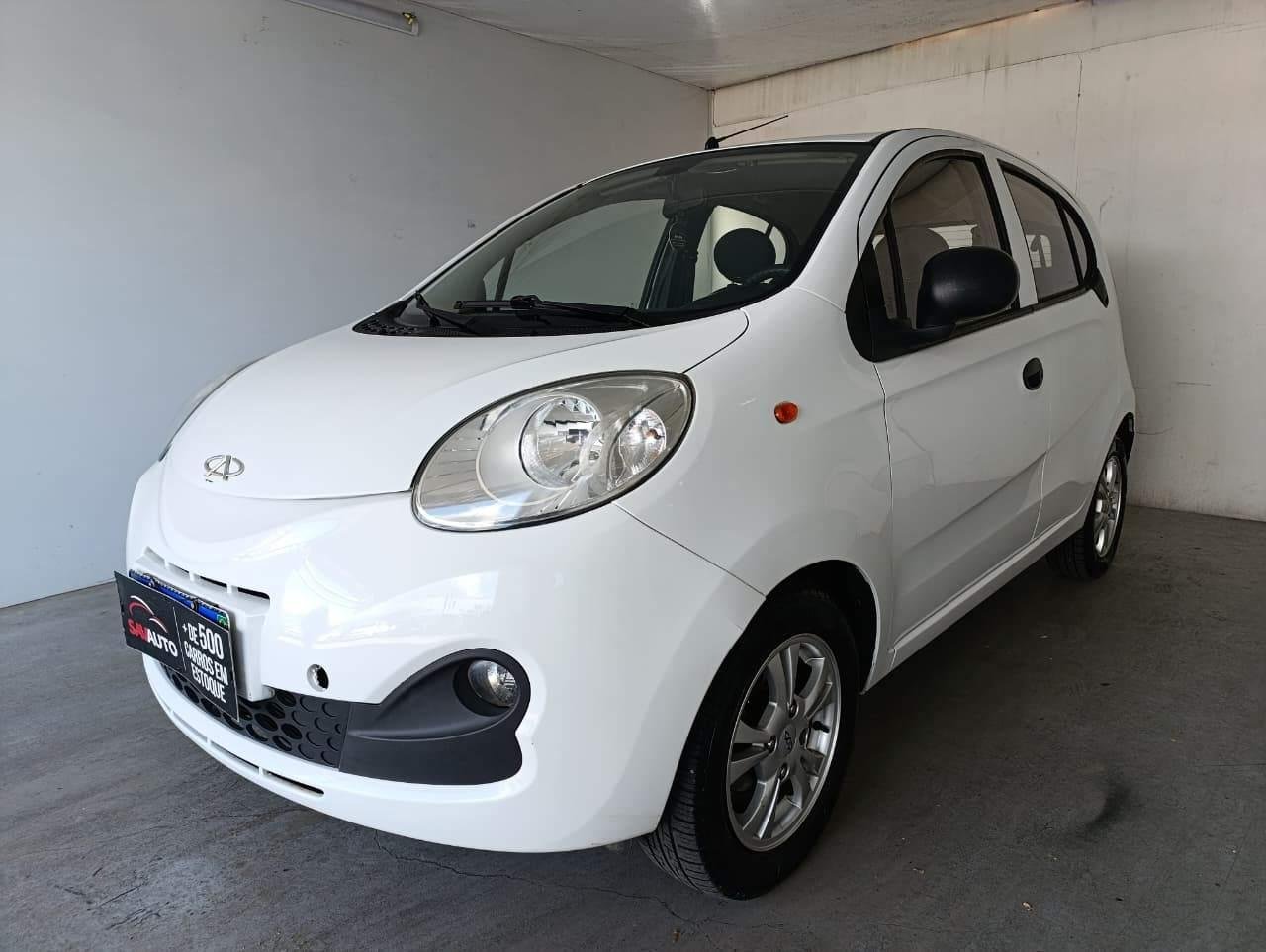 Caoa Chery QQ 1.1/1.0 12V 69cv 5p na cor Branco no Porto Alegre / RS - 47575