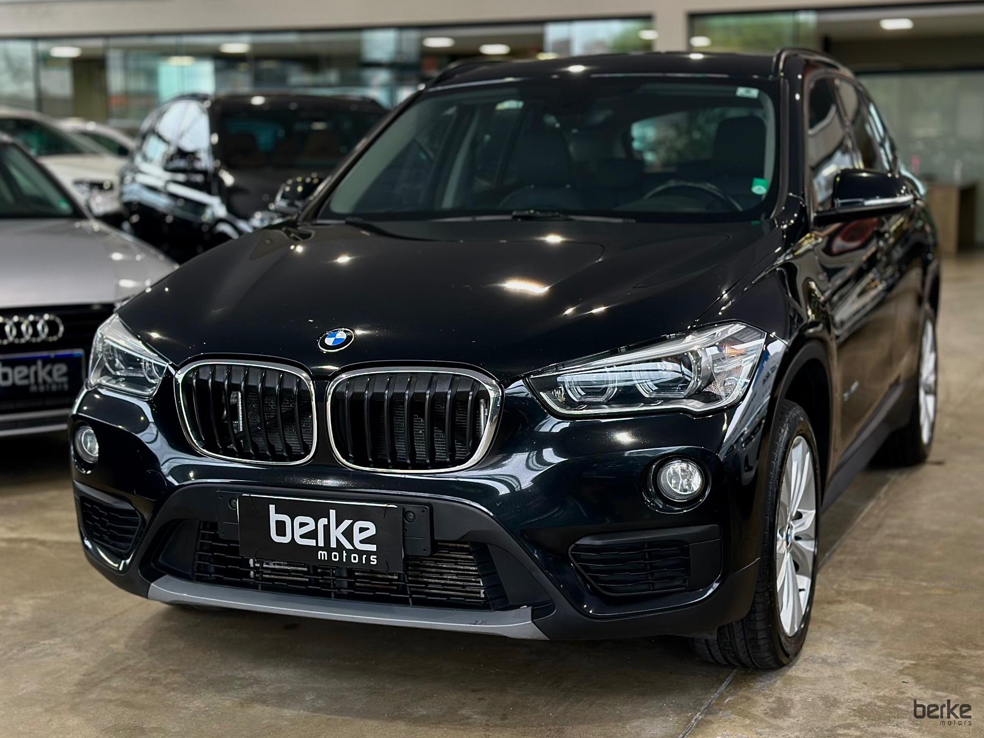 BMW X1 SDRIVE 20i M Sport 2.0 TB Flex Aut. na cor Preto em Florianópolis / SC - 47891