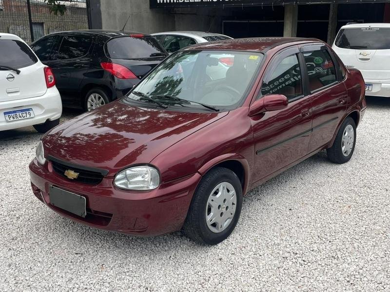Chevrolet Classic Life/LS 1.0 VHC FlexP. 4p na cor Vermelho em Curitiba / PR - 4809