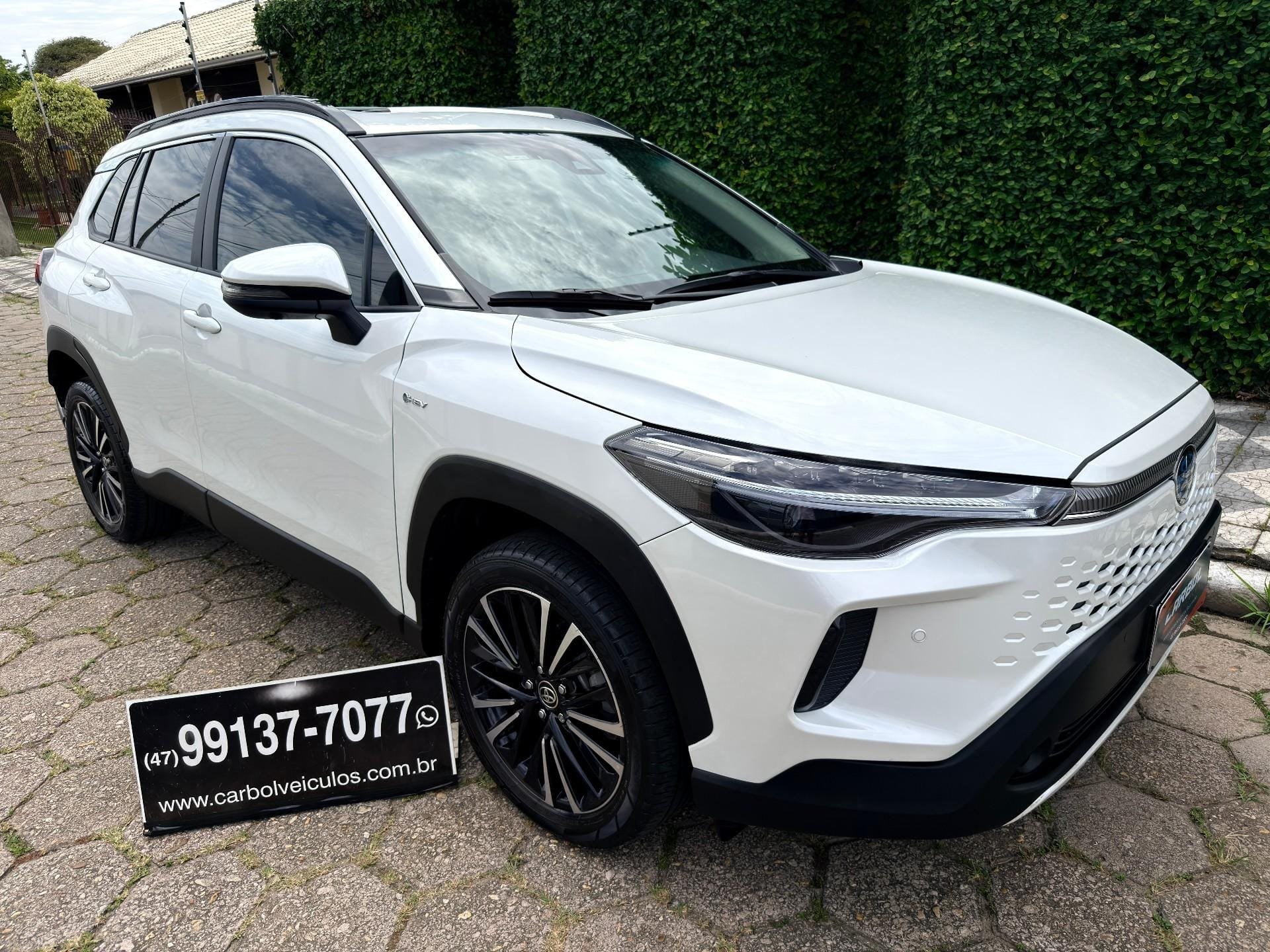 Toyota Corolla Cross XRX 1.8 16V Aut. (Híbrido) na cor Branco em Itajaí / SC - 48155