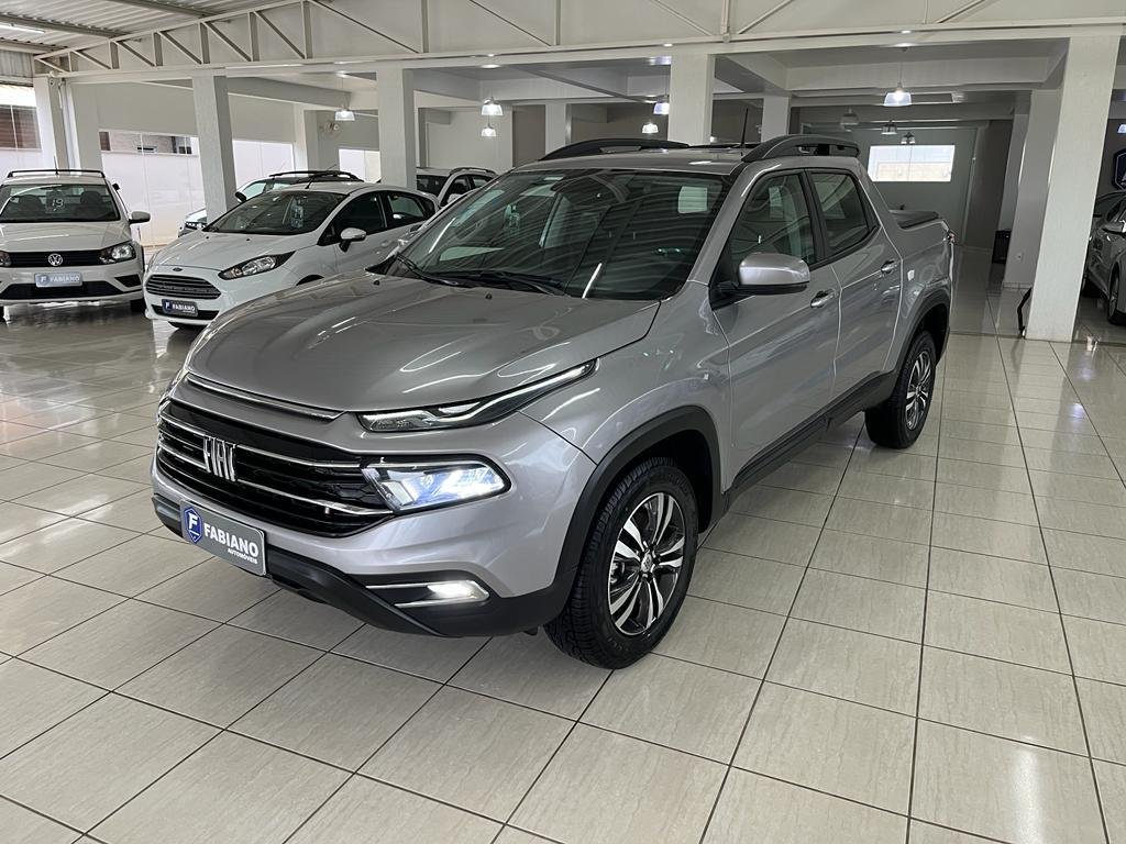 Fiat Toro Freedom 2.0 16V 4x4 TB Diesel Mec. na cor Cinza em Gravatal / SC - 48305