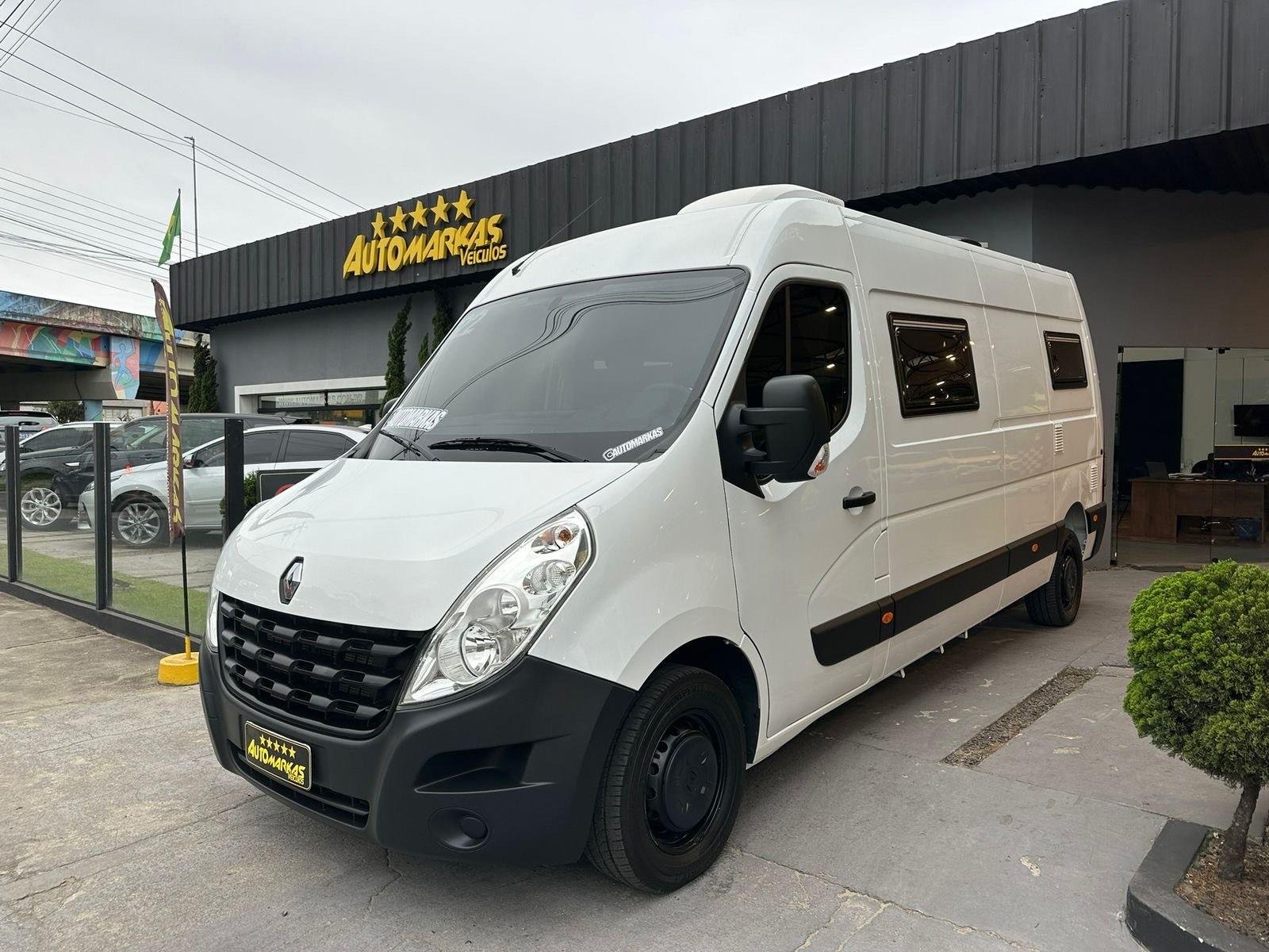 Renault Master 2.3 dCi Extra Furgão 16V Diesel na cor Branco em Sombrio / SC - 48422