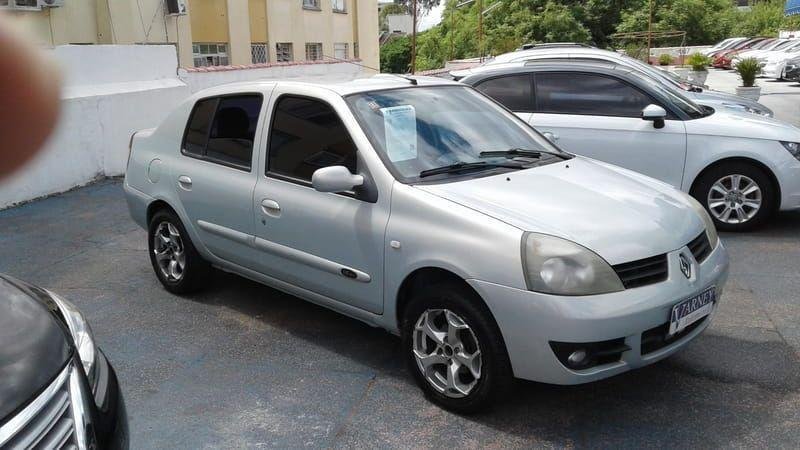 Renault Clio Sed.RT/Privil.1.0/1.0 Hi-Pow.16V 4p na cor Prata no Porto Alegre / RS - 48857