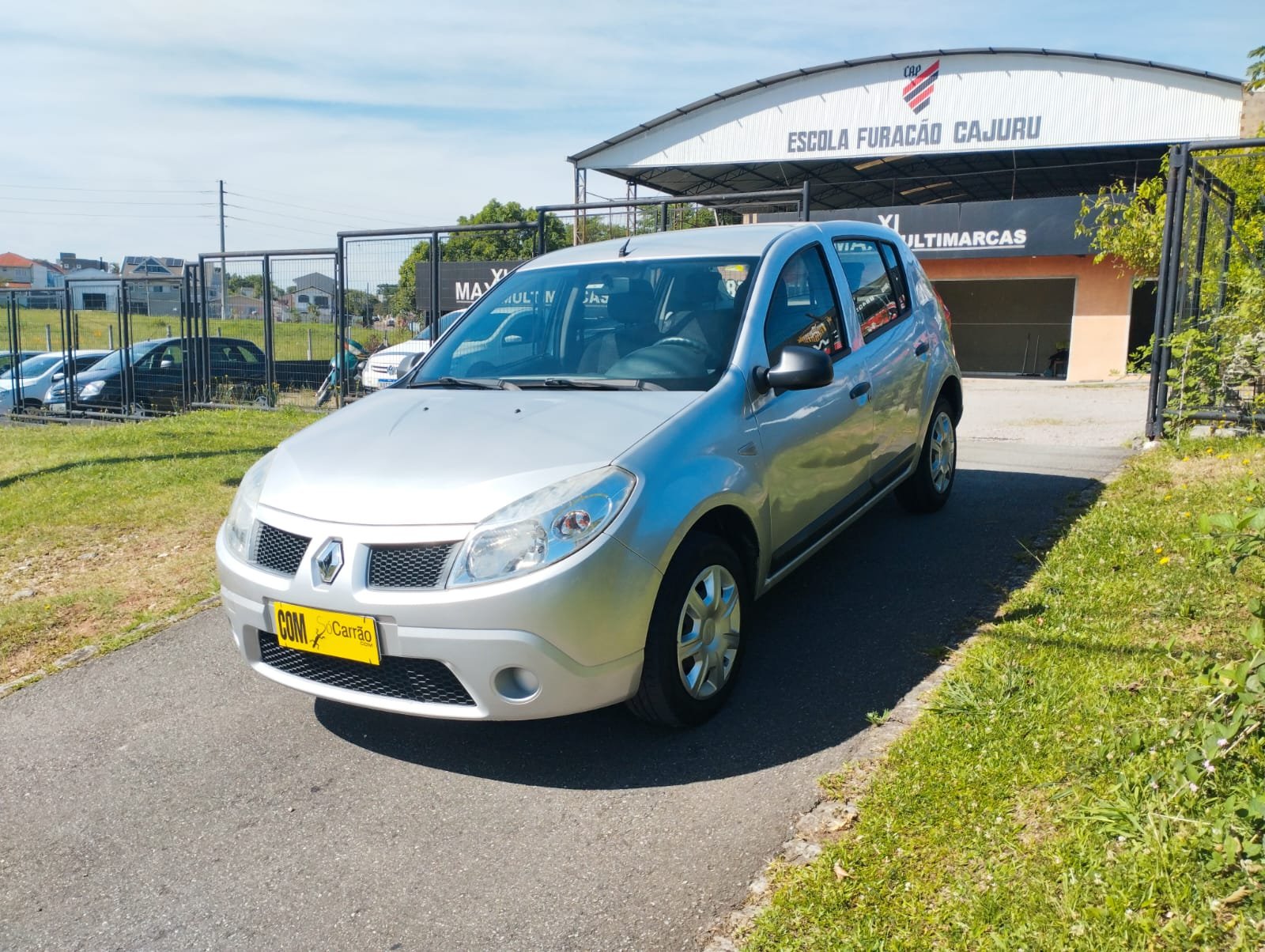 Renault Sandero Expression Hi-Flex 1.6 8V 5p na cor Cinza em Curitiba / PR - 49207