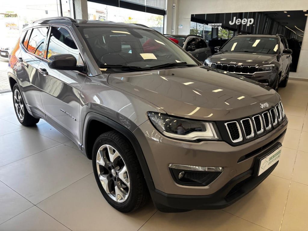 imagem de LONGITUDE 2.0 4x2 Flex 16V Aut.