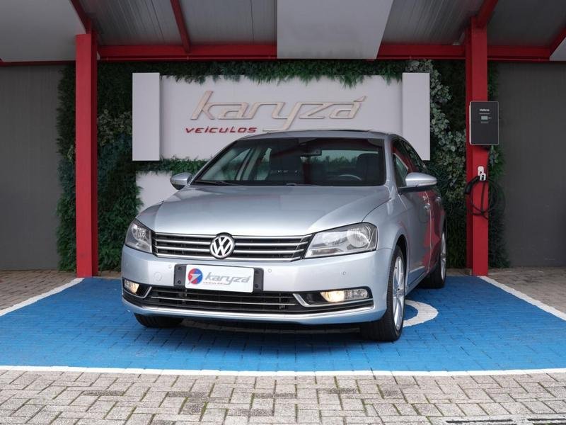Volkswagen Passat TB 2.0 FSI/TSI 211cv Tiptronic 4p na cor Prata em Curitiba / PR - 49615