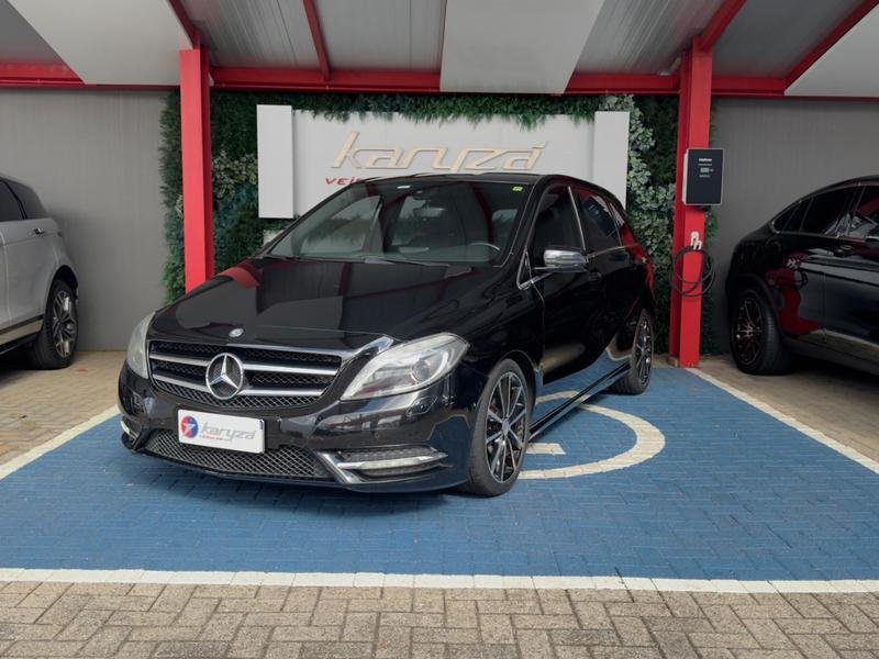 Mercedes-Benz Classe B 200 CGI 1.6 TB/Flex Aut. na cor Preto em Curitiba / PR - 49635