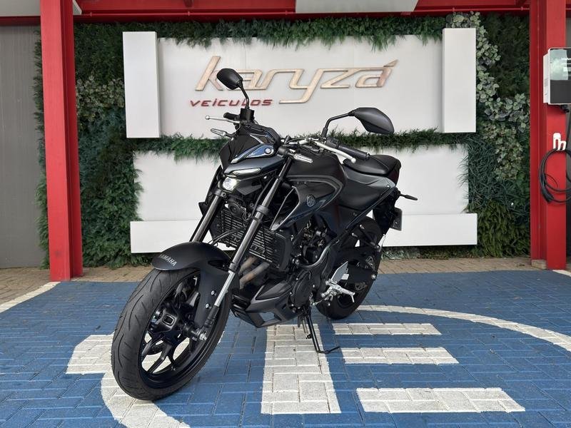 YAMAHA MT-03 321/ABS  na cor Preto em Curitiba / PR - 49657