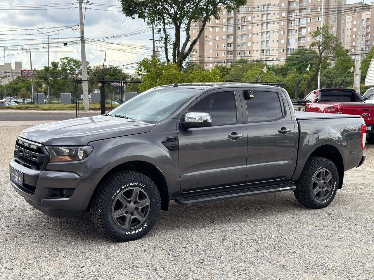 imagem de XLS 2.2 4x4 CD Diesel Aut.