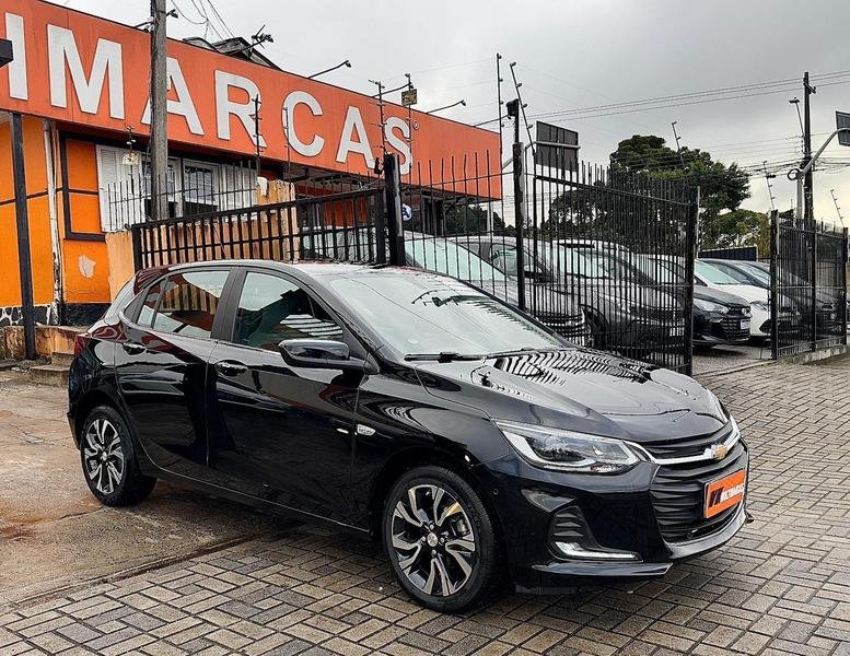Chevrolet Onix HATCH PREM. 1.0 12V TB Flex 5p Aut. na cor Preto em Curitiba / PR - 4975