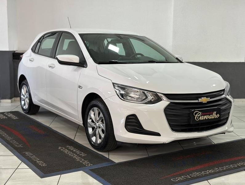Chevrolet ONIX HATCH LT 1.0 12V TB Flex 5p Mec. na cor Branco em Curitiba / PR - 49883