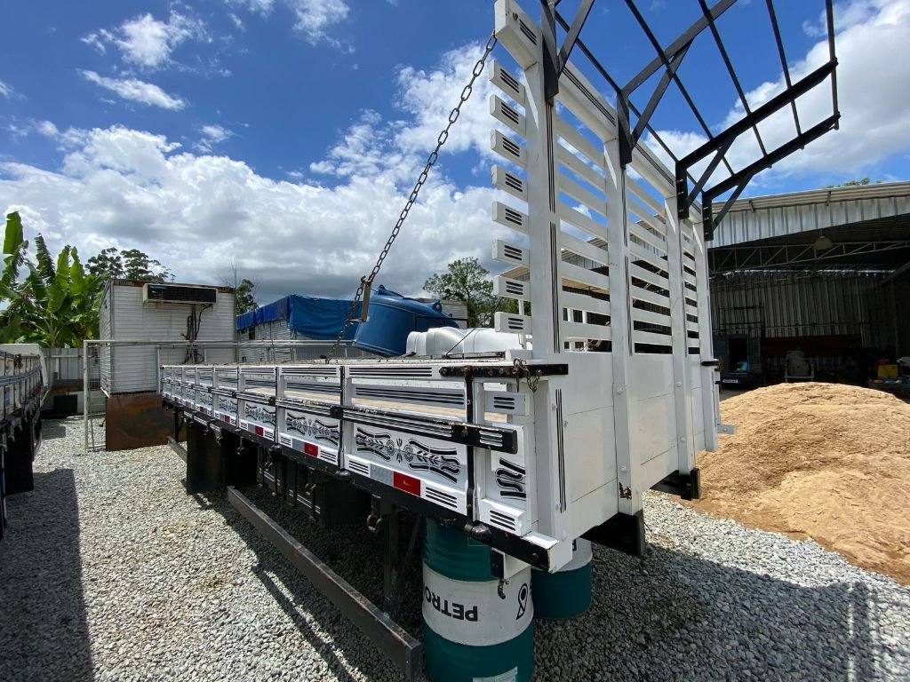Mercedes-Benz Accelo 1016 2p (diesel) (E5) na cor Branco em Palhoça / SC - 50435
