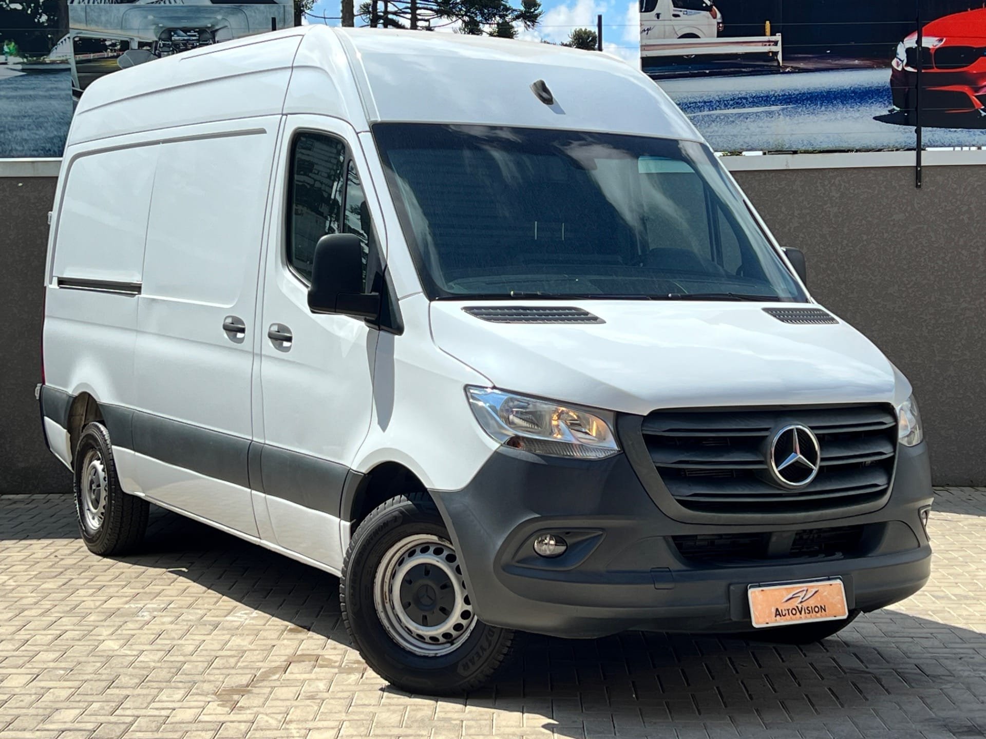 imagem de 416 Furgão Longo T.A. 2.2 Dies.