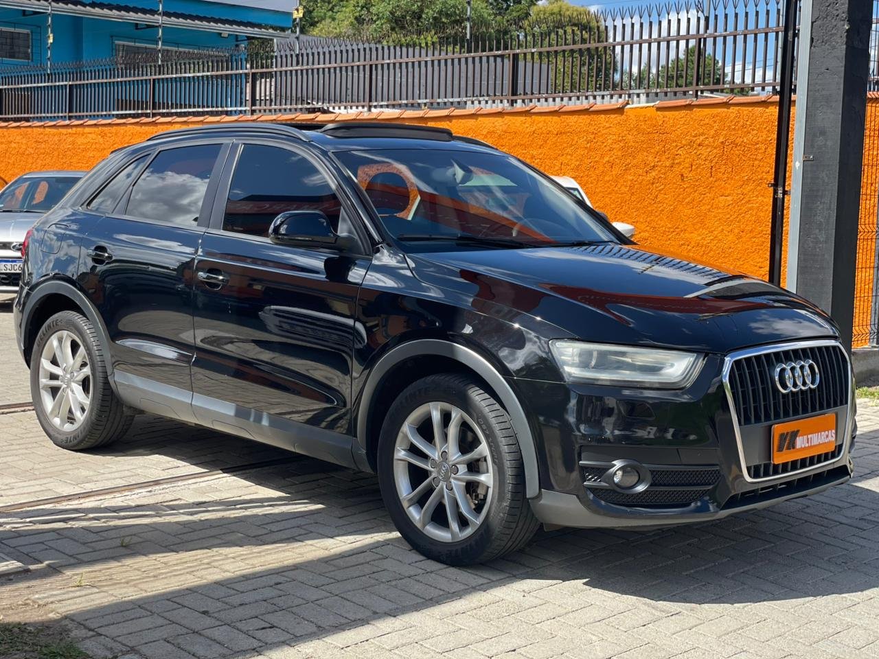 Audi Q3 2.0 TFSI Quat. 170/180cv S-tronic 5p na cor Preto em Curitiba / PR - 5064