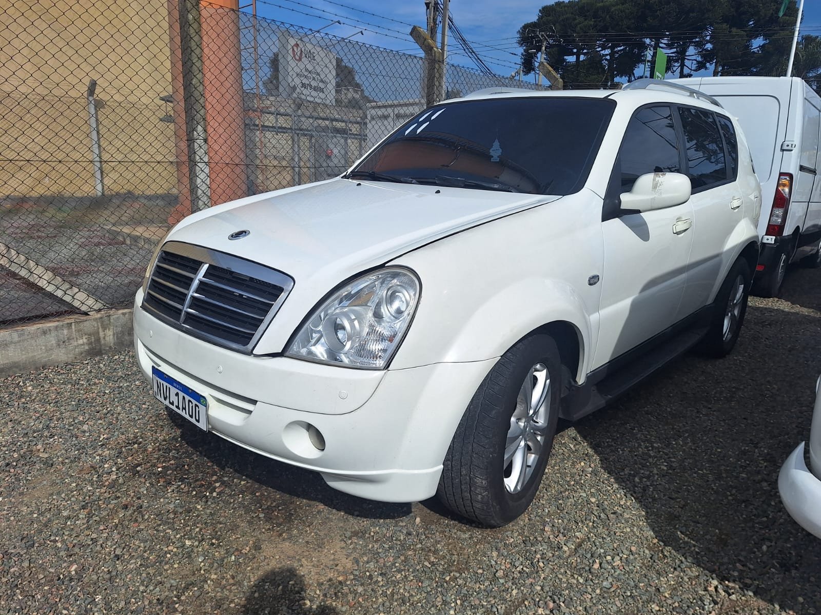 SSANGYONG Rexton II 3.2 V6 24V 220cv Aut. na cor Branco em Curitiba / PR - 50778