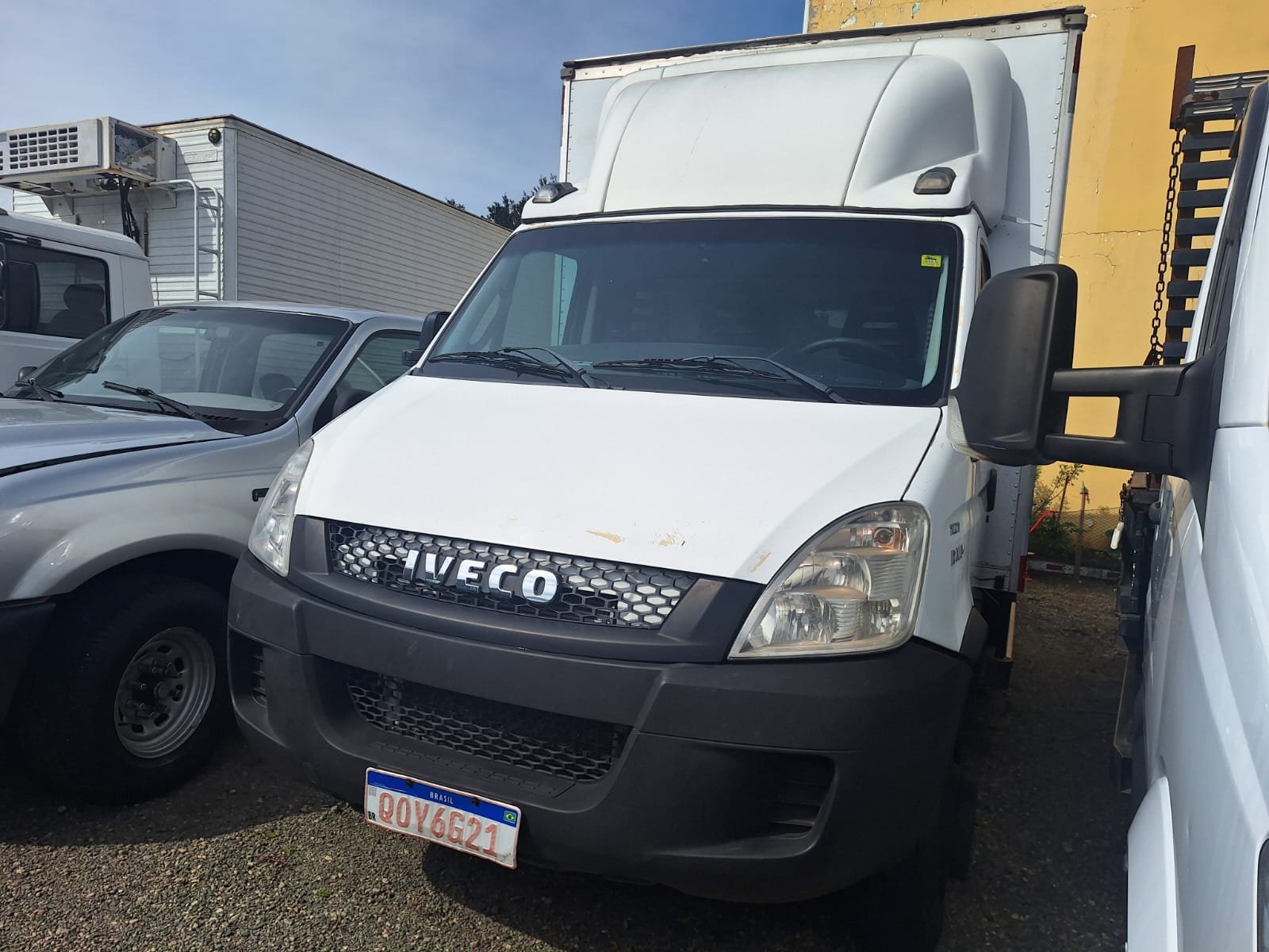 IVECO DAILY TRUCK CHAS. 70C17 2p (dies.)(E5) na cor Branco em Curitiba / PR - 50785