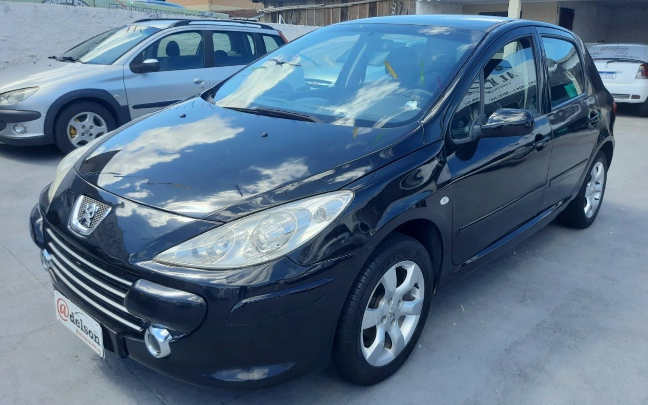 Peugeot 307 Soleil/ Presence 1.6/1.6 Flex 16V 5p na cor Preto em Araucária / PR - 50921
