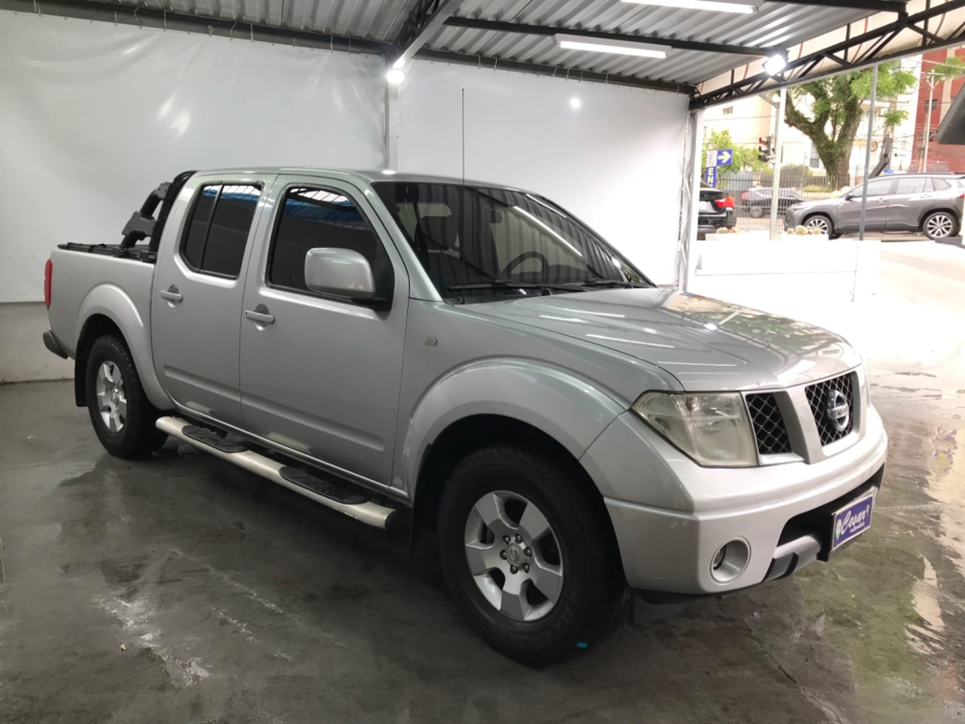 Nissan Frontier XE CD 4x2 2.5 TB Diesel na cor Cinza em Curitiba / PR - 51117