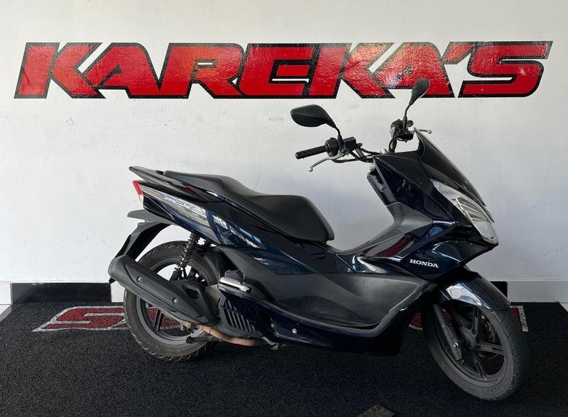 imagem de Black S Line 1.4 TFSI S-tronic